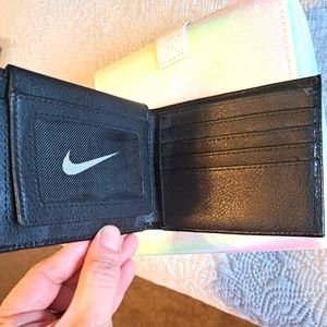 Wallet Nike